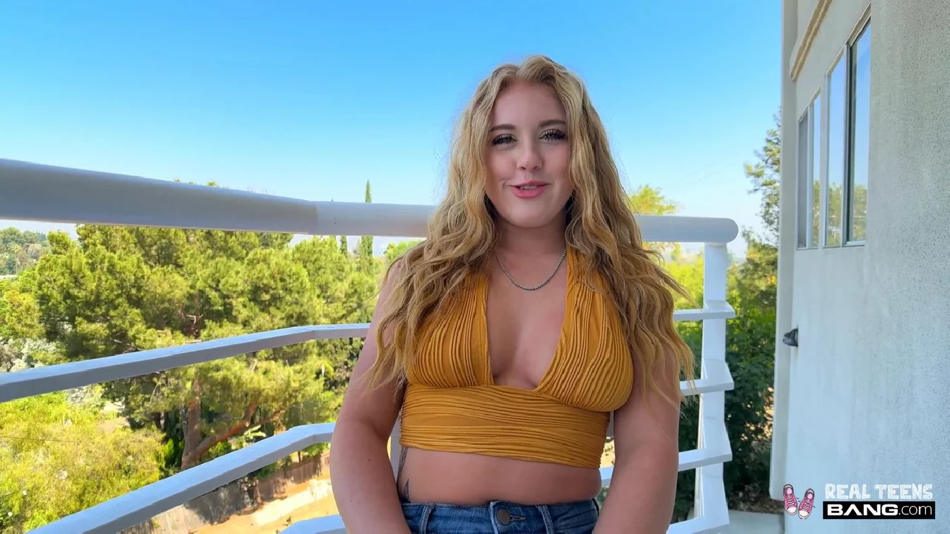 Bang RealTeens Penelope Snaps XXX